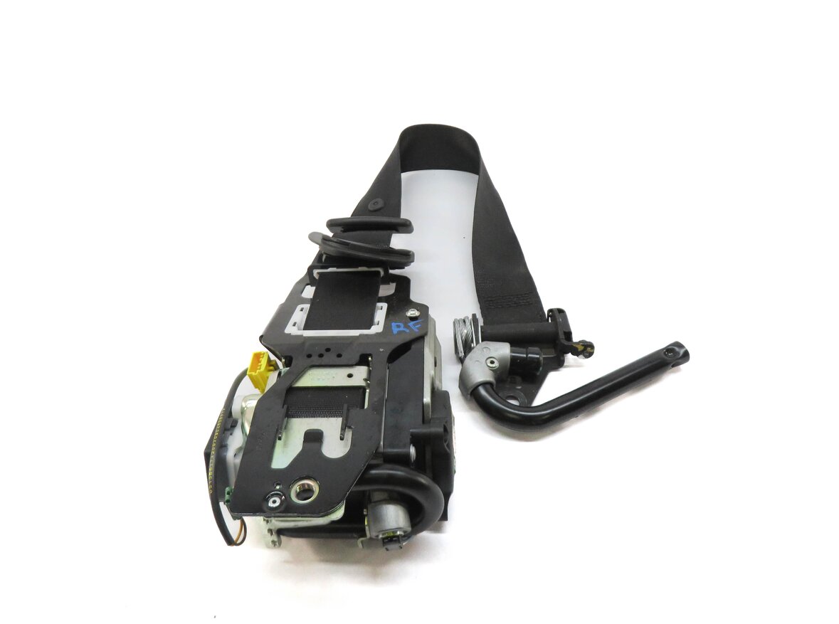 Thumbnail 3: 15-19 MERCEDES C GLC CLASS (W205 X253) RIGHT FRONT SEATBELT RETRACTOR (BLACK)