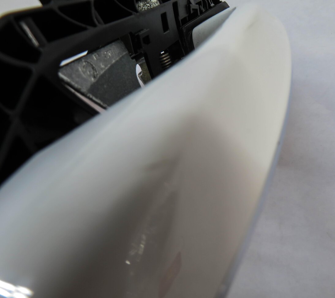 Thumbnail 6: 15-17 MERCEDES C S CLASS (W205 W222) RIGHT REAR KEYLESS GO DOOR HANDLE (WHITE)