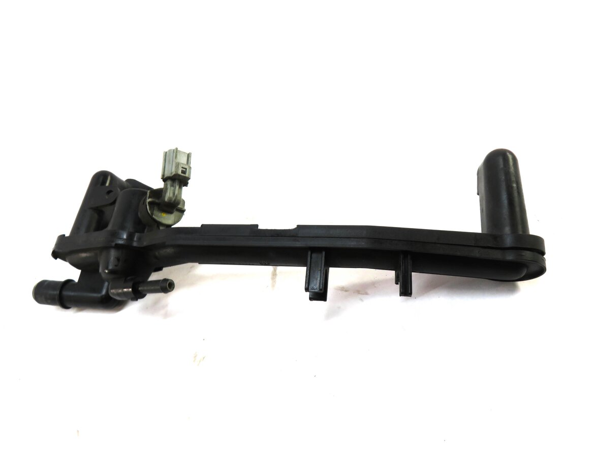 Thumbnail 3: 2011 RANGE ROVER SPORT L320 5.0L AJ133 N/A NON-SC ENGINE COOLANT CROSSOVER PIPE