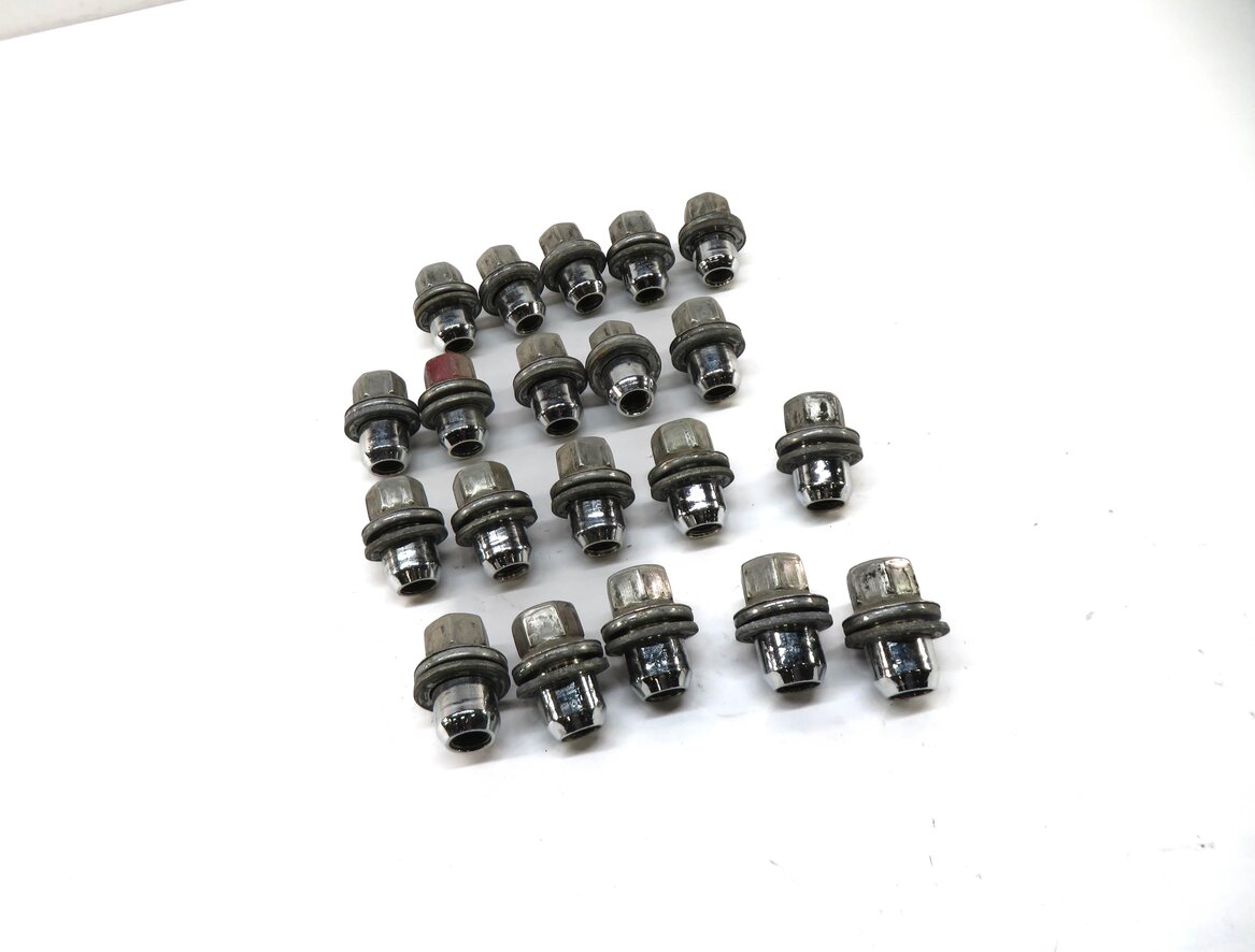Thumbnail 3: 2005-2018 LR3 LR4 DISCOVERY RANGE ROVER SPORT WHEEL TIRE RIM LUG NUT SET (20)