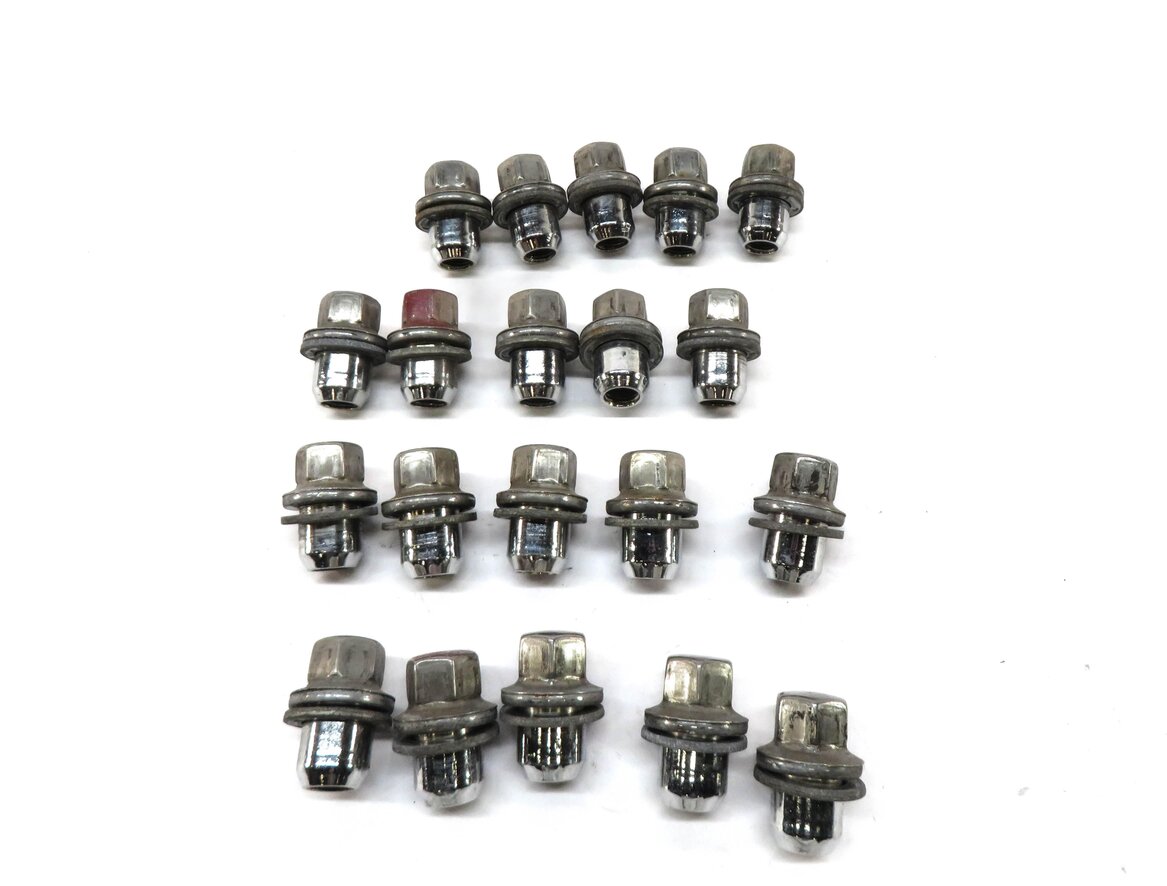 Thumbnail 4: 2005-2018 LR3 LR4 DISCOVERY RANGE ROVER SPORT WHEEL TIRE RIM LUG NUT SET (20)