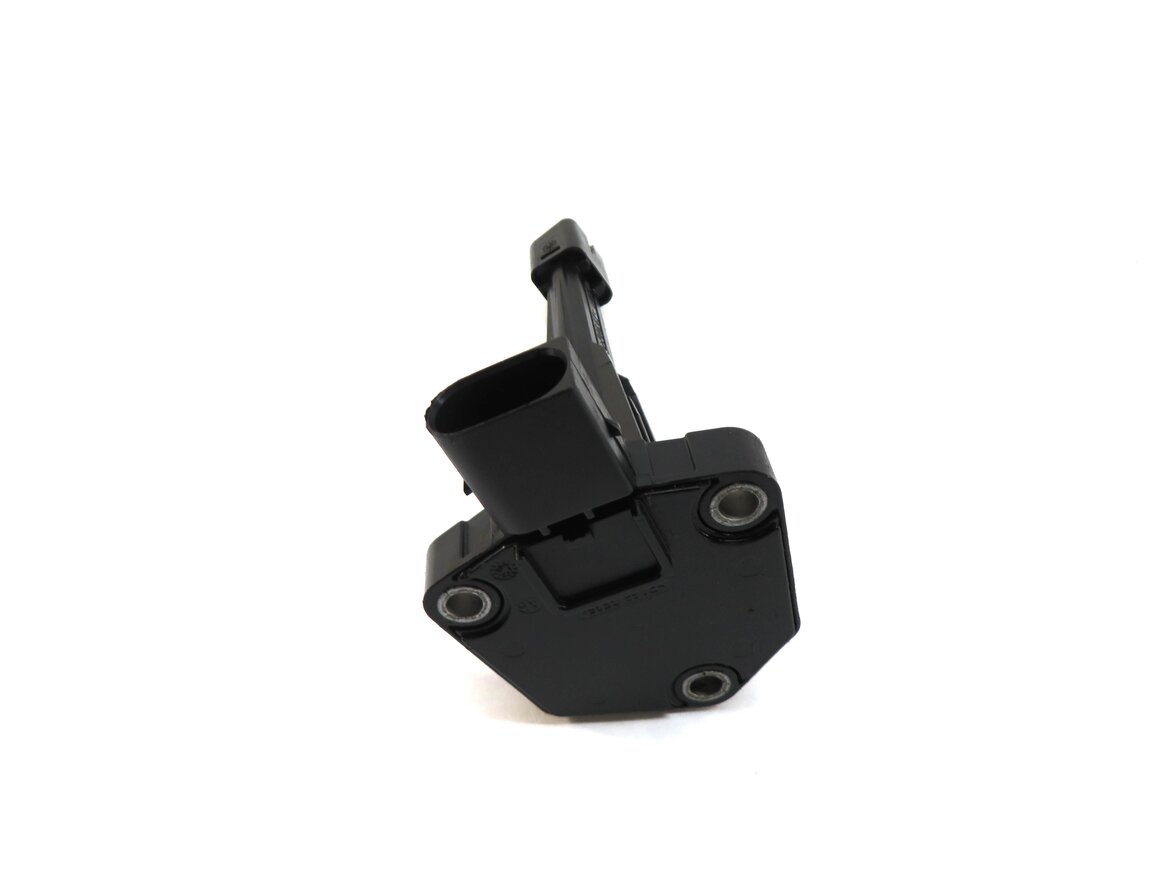 Thumbnail 2: 2011 RANGE ROVER SPORT (L320) 5.0L AJ133 N/A NON-SC OIL LEVEL SENSOR 8W936C624BG