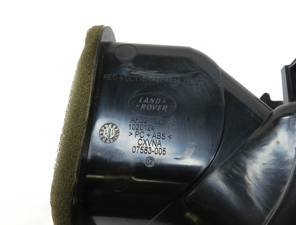 Thumbnail 5: 2011 RANGE ROVER SPORT L320 FRONT LEFT DRIVER INNER A/C HEATER AIR VENT (SILVER)