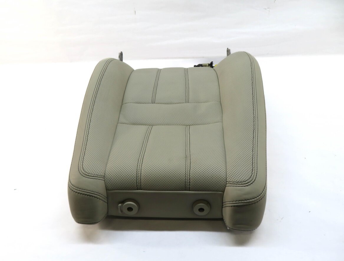 Thumbnail 3: 2011 RANGE ROVER SPORT (L320) RIGHT PASSENGER UPPER HEATED SEAT CUSHION (IVORY)