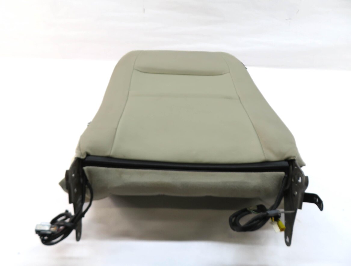 Thumbnail 4: 2011 RANGE ROVER SPORT (L320) RIGHT PASSENGER UPPER HEATED SEAT CUSHION (IVORY)