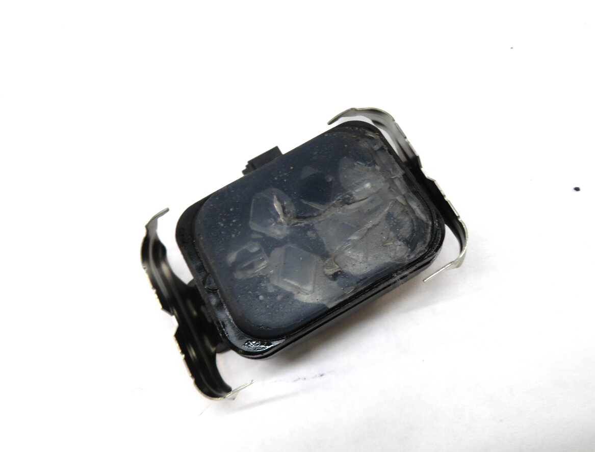 2010-2016 LR2 LR4 RANGE ROVER SPORT (L320 L322) WINDSHIELD WIPER RAIN SENSOR