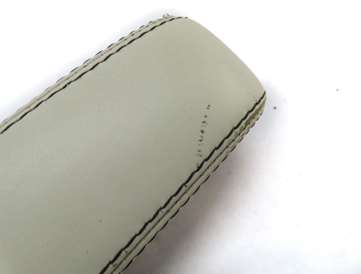 Thumbnail 5: 2011 RANGE ROVER SPORT (L320) FRONT RIGHT PASSENGER ARM REST ARMREST (IVORY)