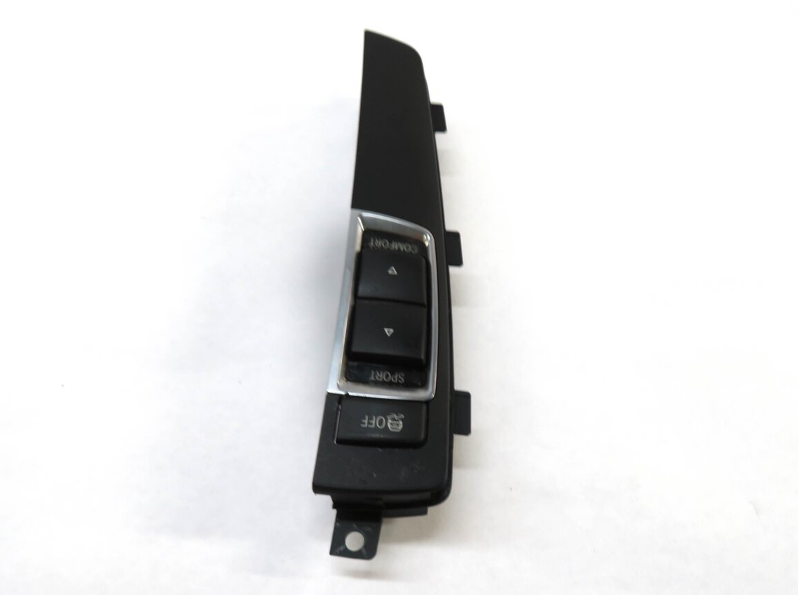 Thumbnail 7: 2013 BMW 528i (F10) SUSPENSION SPORT COMFORT TRACTION CONTROL SWITCH BUTTON
