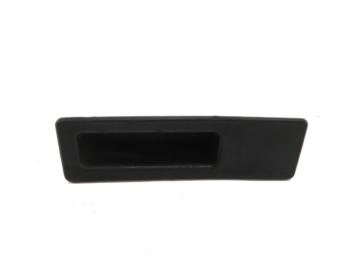 Thumbnail 2: 2013 BMW 528i (F10) REAR TRUNK HANDLE RELEASE SWITCH BUTTON