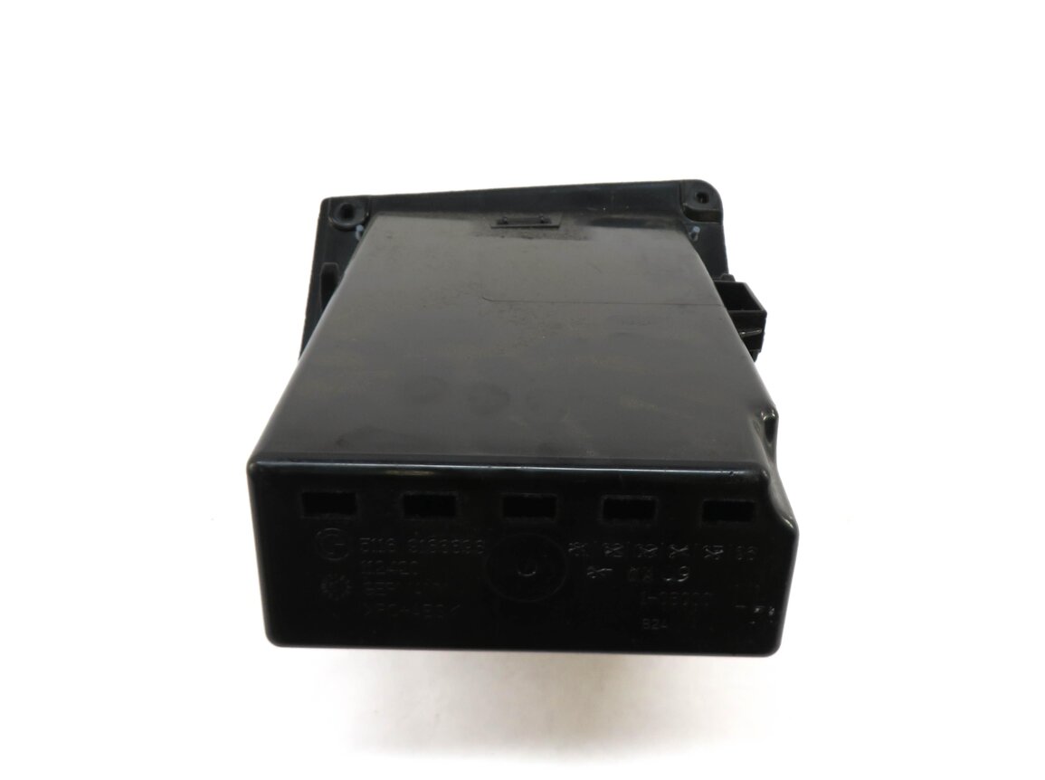 Thumbnail 4: 2013 BMW 528i (F10) LEFT FRONT DRIVER DASH STORAGE COMPARTMENT BOX (BLACK)