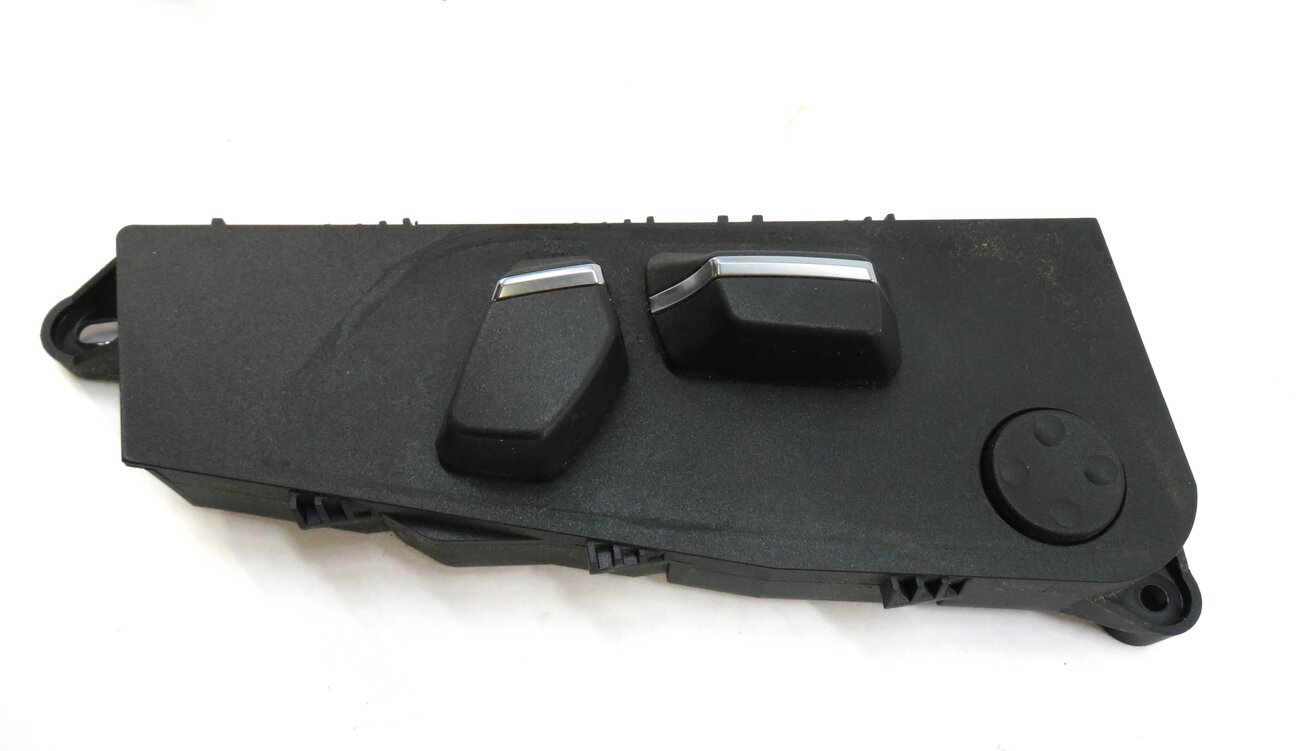 Thumbnail 5: 2013 BMW 528i (F10) LEFT FRONT DRIVER SEAT ADJUSTMENT SWITCH