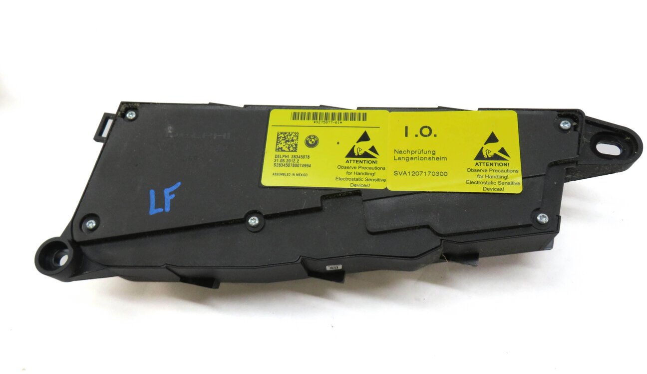 Thumbnail 6: 2013 BMW 528i (F10) LEFT FRONT DRIVER SEAT ADJUSTMENT SWITCH
