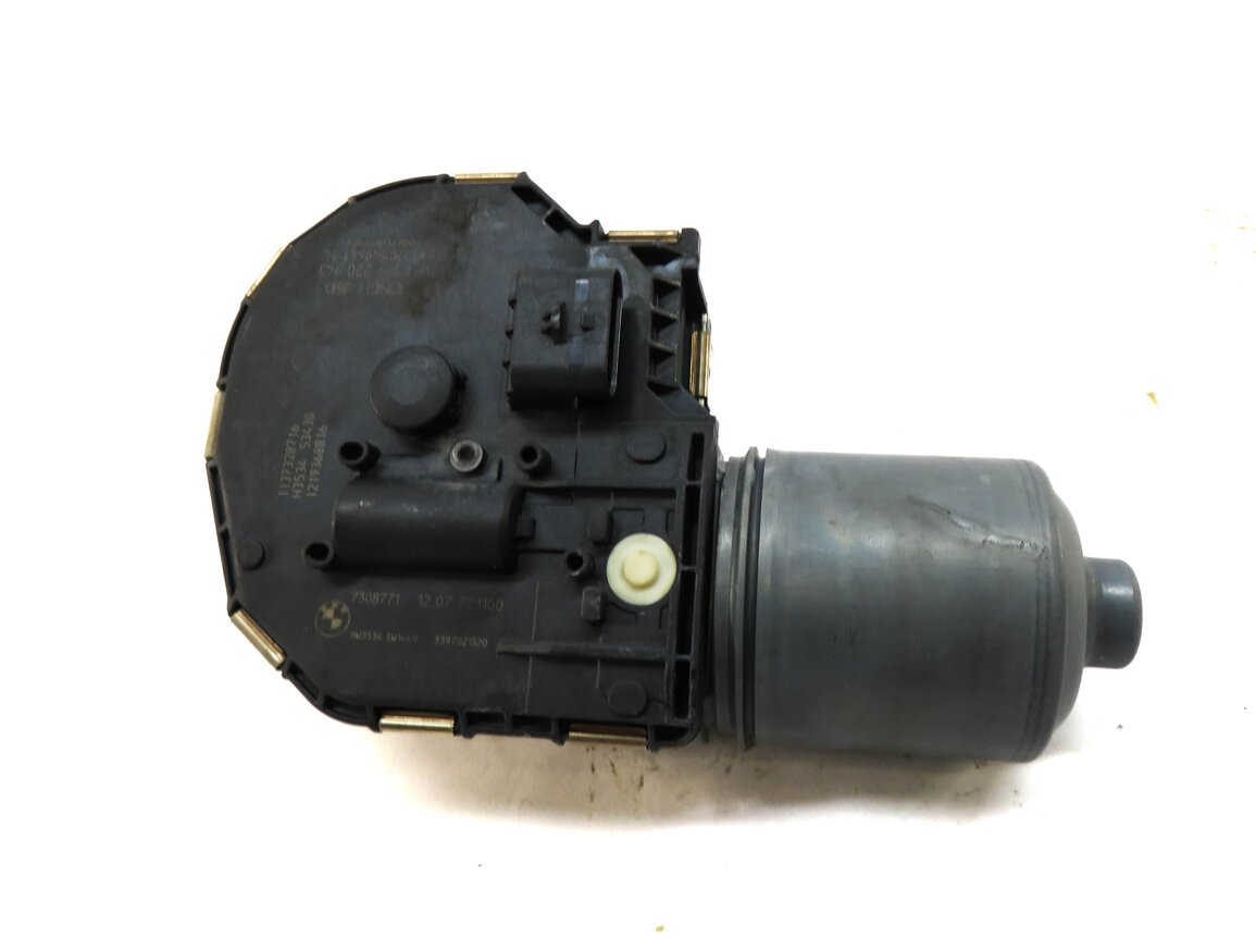 Thumbnail 2: 10-16 BMW M5 528i 535i 550i 740i 750i 760i F01 F10 FRONT WINDSHIELD WIPER MOTOR