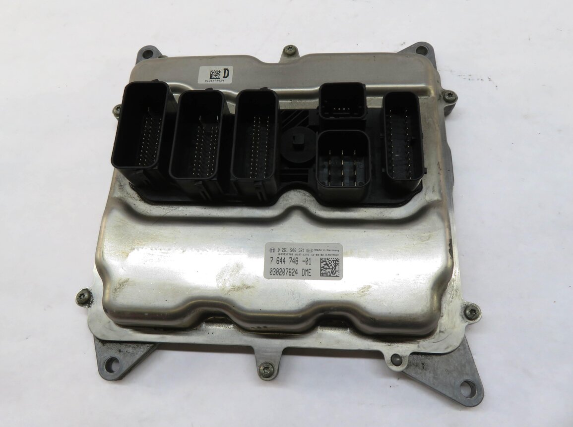 Thumbnail 2: 2013 BMW 528i F10 MEVD1724 2.0L N20 TURBO ENGINE DME IMMOBILIZER MODULE KEY SET