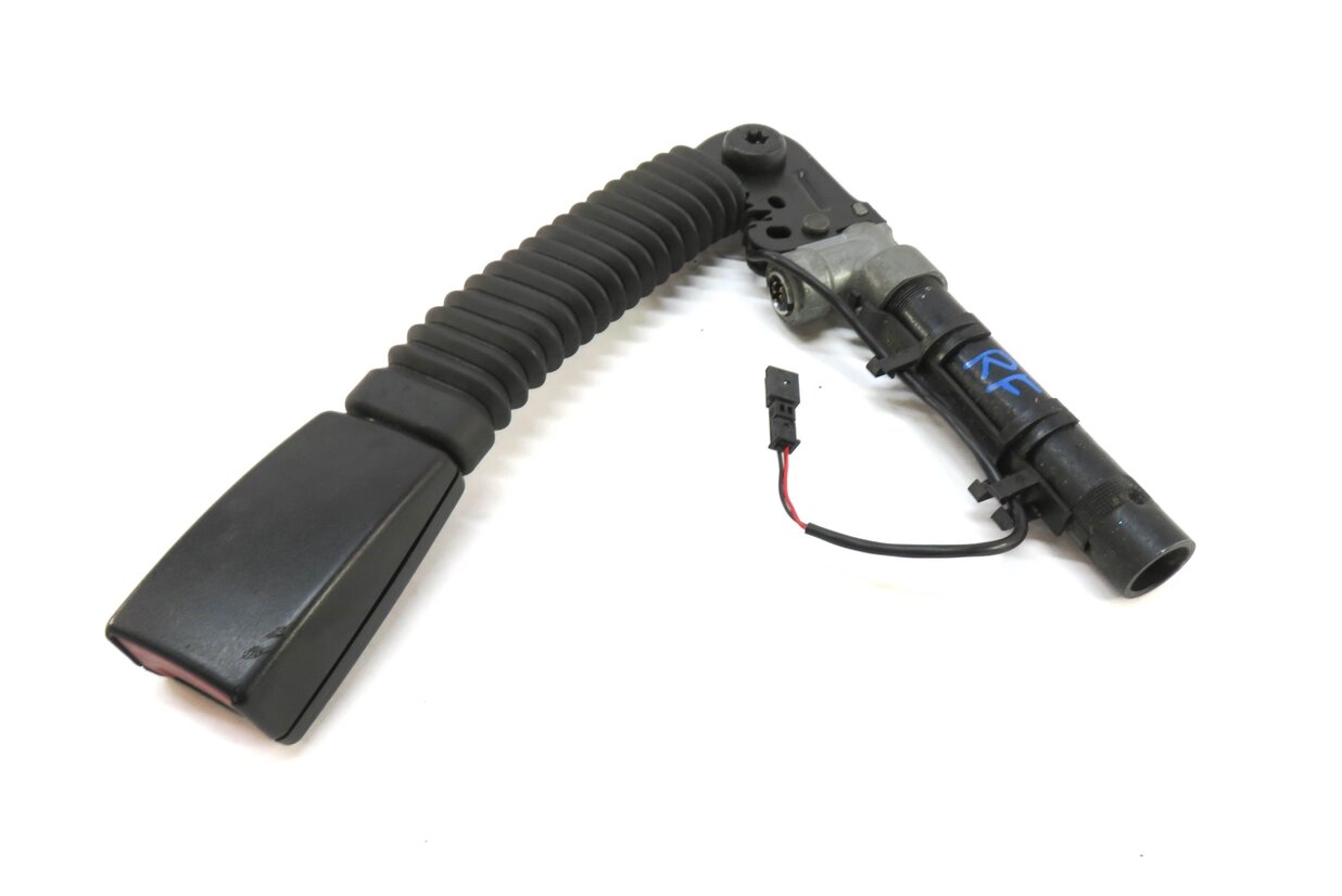 Thumbnail 2: 13-16 BMW 5 7 SERIES (F01 F10) FRONT RIGHT PASSENGER SEATBELT BUCKLE RECEIVER