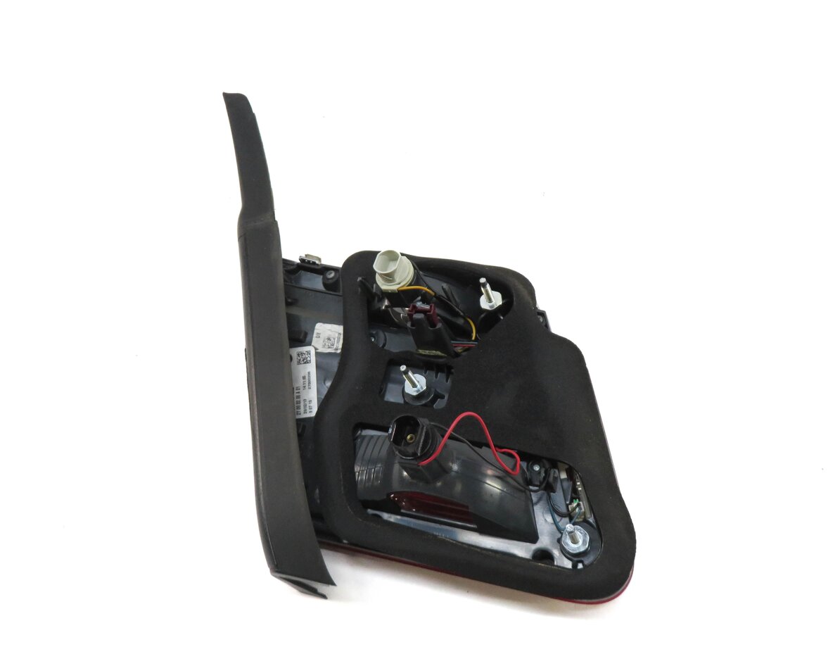 Thumbnail 5: 13-15 BMW 7 SERIES F01 F02 F04 RIGHT PASSENGER INNER TRUNK TAILLIGHT LIGHT LAMP