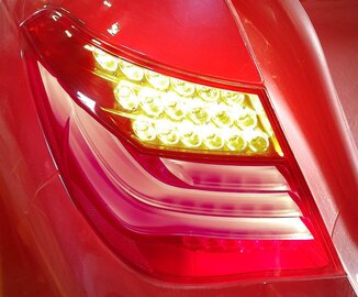 Thumbnail 2: 13-15 BMW 7 SERIES (F01 F02 F04) REAR LEFT DRIVER OUTER TAILLIGHT LIGHT LAMP