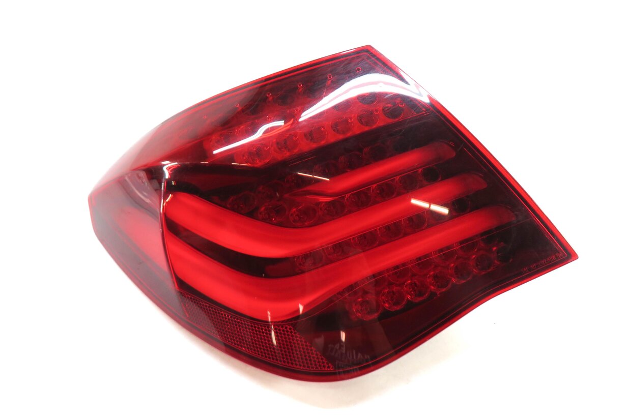 Thumbnail 3: 13-15 BMW 7 SERIES (F01 F02 F04) REAR LEFT DRIVER OUTER TAILLIGHT LIGHT LAMP