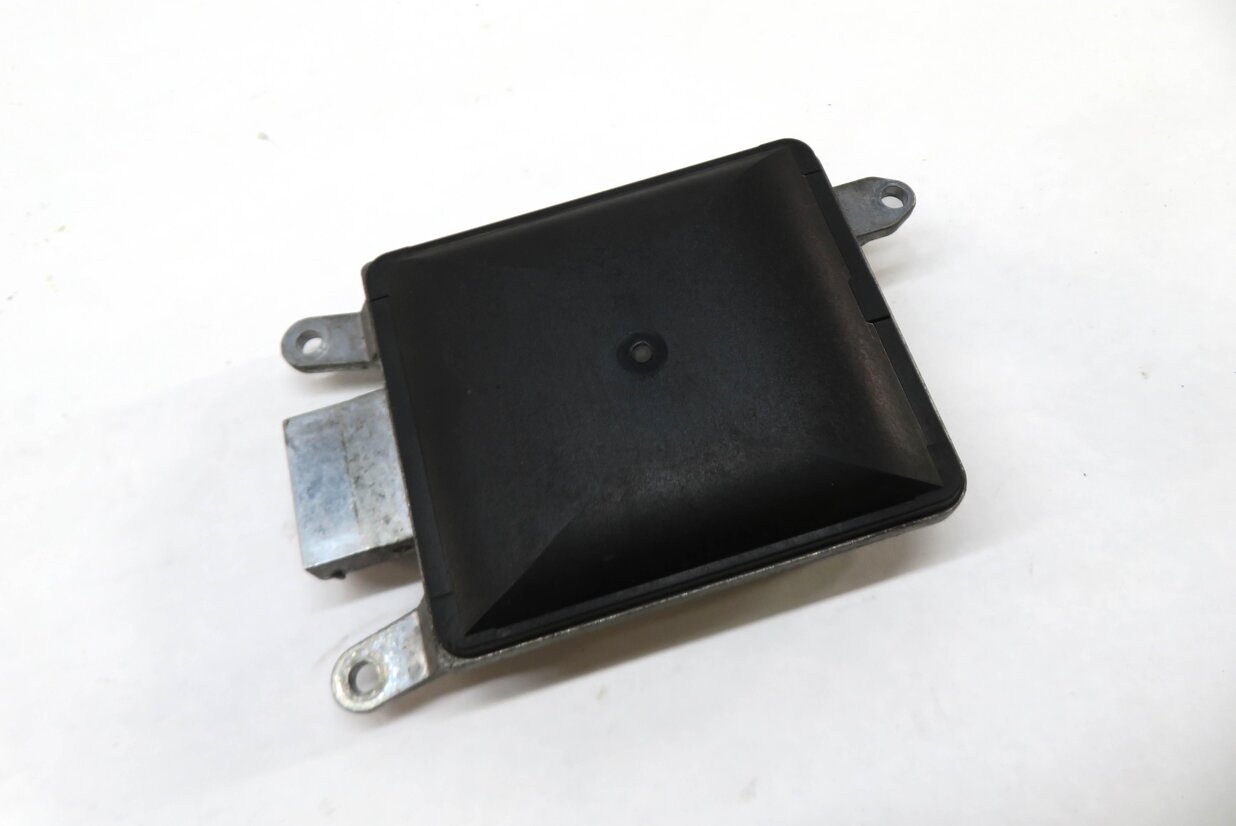 2013 BMW ACTIVE HYBRID 7 (F04) BLIND SPOT RADAR MODULE SENSOR (SLAVE) 6862476