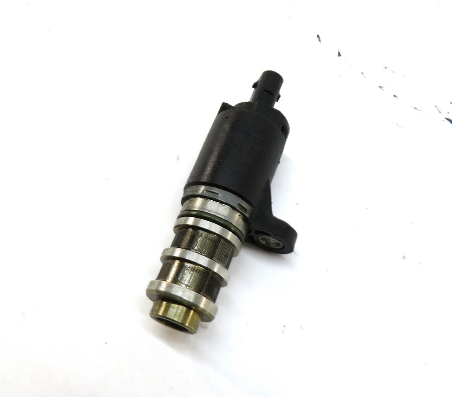 Thumbnail 1: 2013 BMW ACTIVE HYBRID 7 F04 3.0L TURBO ENGINE HYDRAULIC OIL PRESSURE SOLENOID