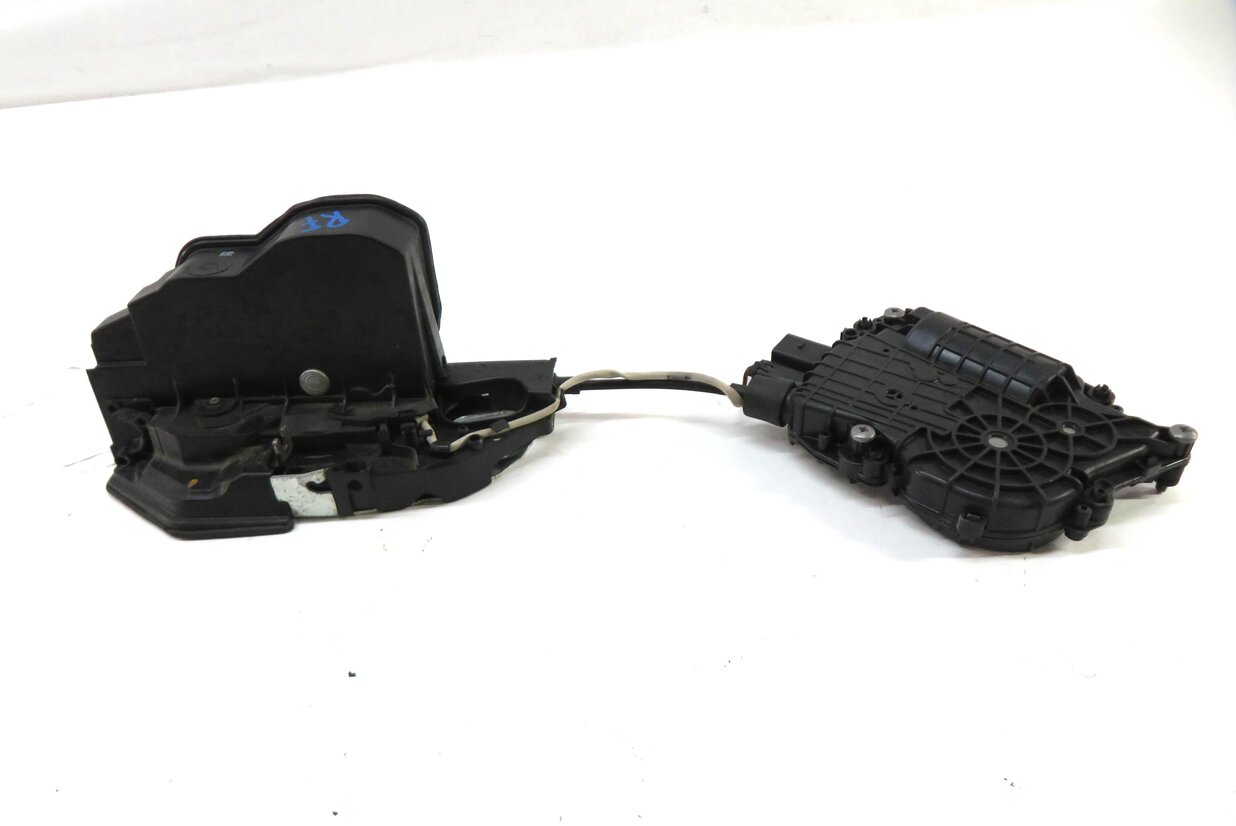 Thumbnail 7: 10-16 BMW 528i 535i 550i 750i 760i (F01 F10) RIGHT FRONT SOFT CLOSE DOOR LATCH