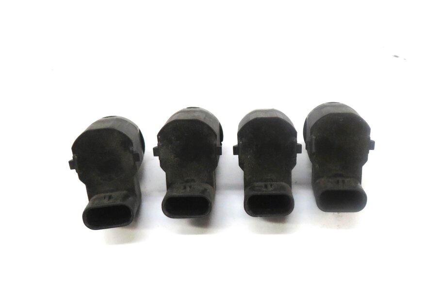 Thumbnail 3: 13 BMW ACTIVE HYBRID 7 F04 REAR PARKING PDC SENSOR SET/4 (BLACK) w/ WIRE HARNESS