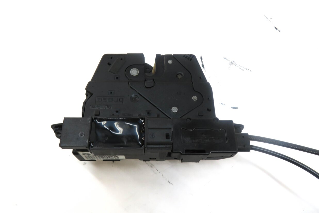 Thumbnail 4: 2013 BMW ACTIVE HYBRID 7 (F04) TRUNK LATCH w/ SOFT CLOSE ACTUATOR MOTOR & CABLE