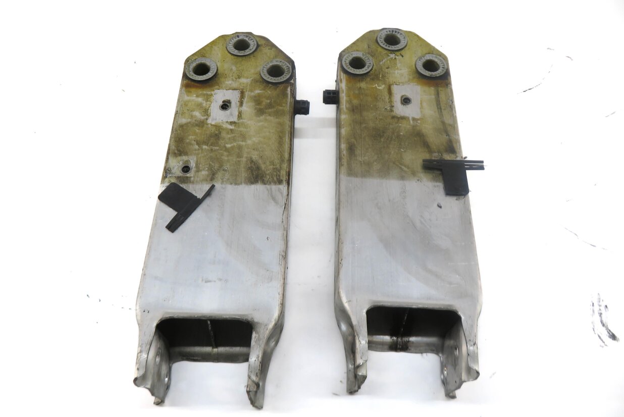 Thumbnail 4: 13 BMW ACTIVE HYBRID 7 F04 FRONT BUMPER LEFT RIGHT REINFORCEMENT BAR BRACKET SET