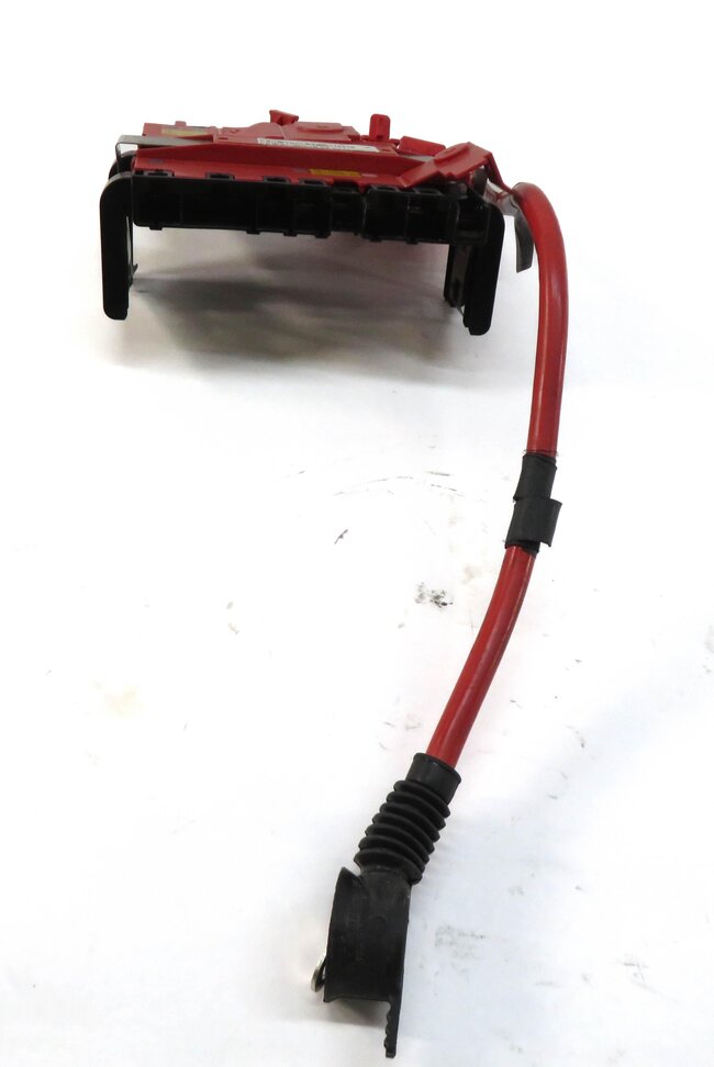 Thumbnail 2: 2013 BMW ACTIVE HYBRID 7 (F04) POSITIVE BATTERY CABLE POWER DISTRIBUTION BOX
