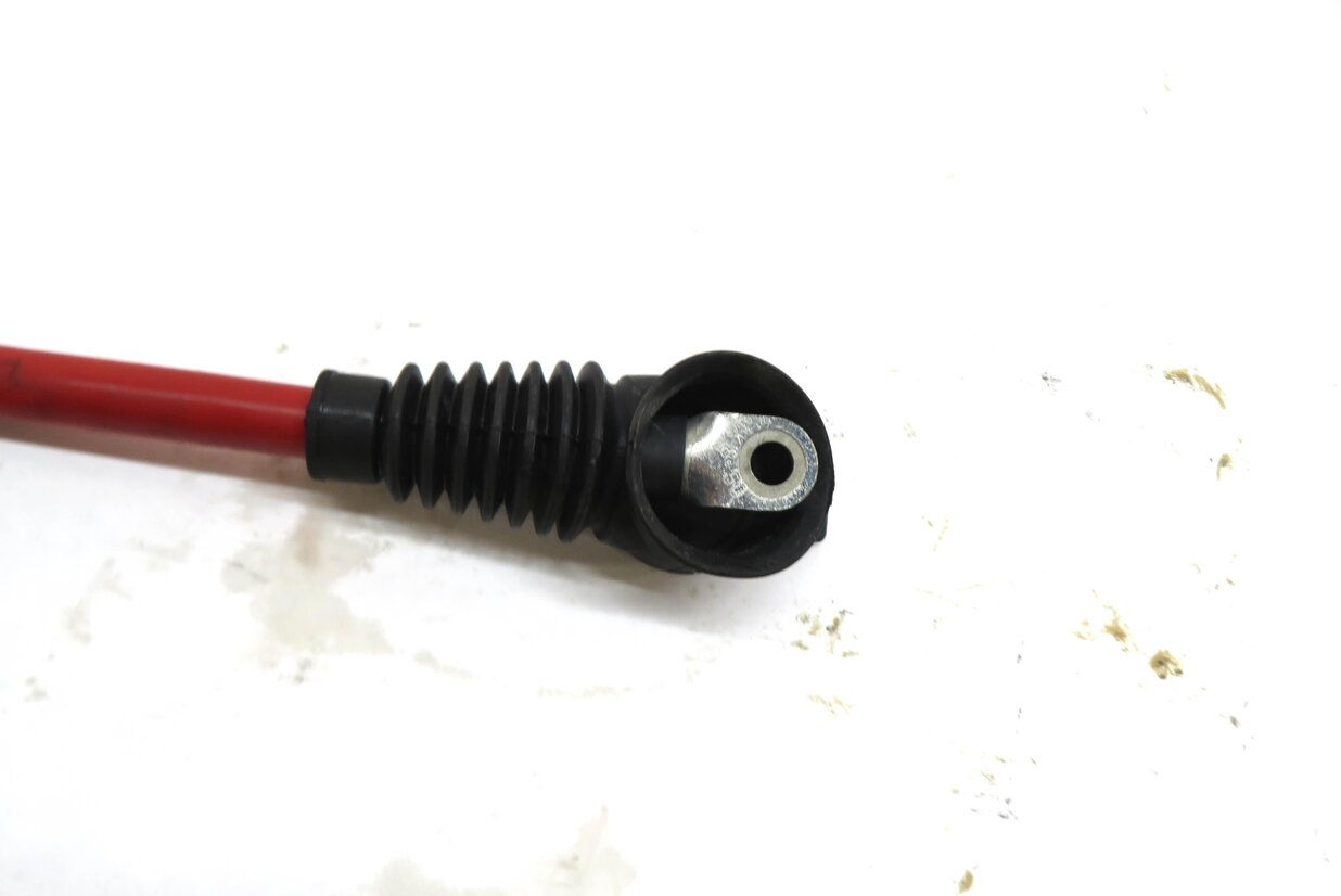 Thumbnail 5: 2013 BMW ACTIVE HYBRID 7 (F04) POSITIVE BATTERY CABLE POWER DISTRIBUTION BOX