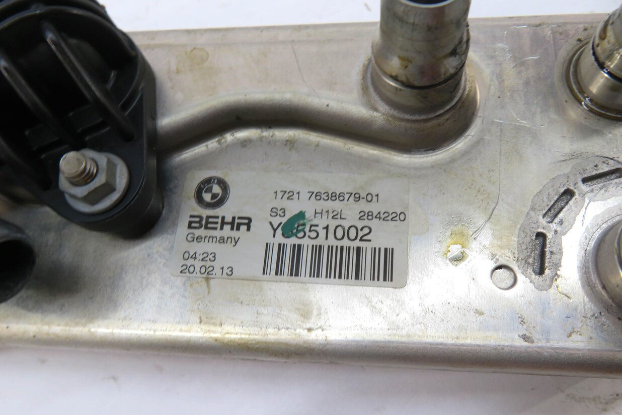 Thumbnail 5: 09-17 BMW 535i 640i 740i 750i 760i (F01 F10) - AUTOMATIC TRANSMISSION OIL COOLER