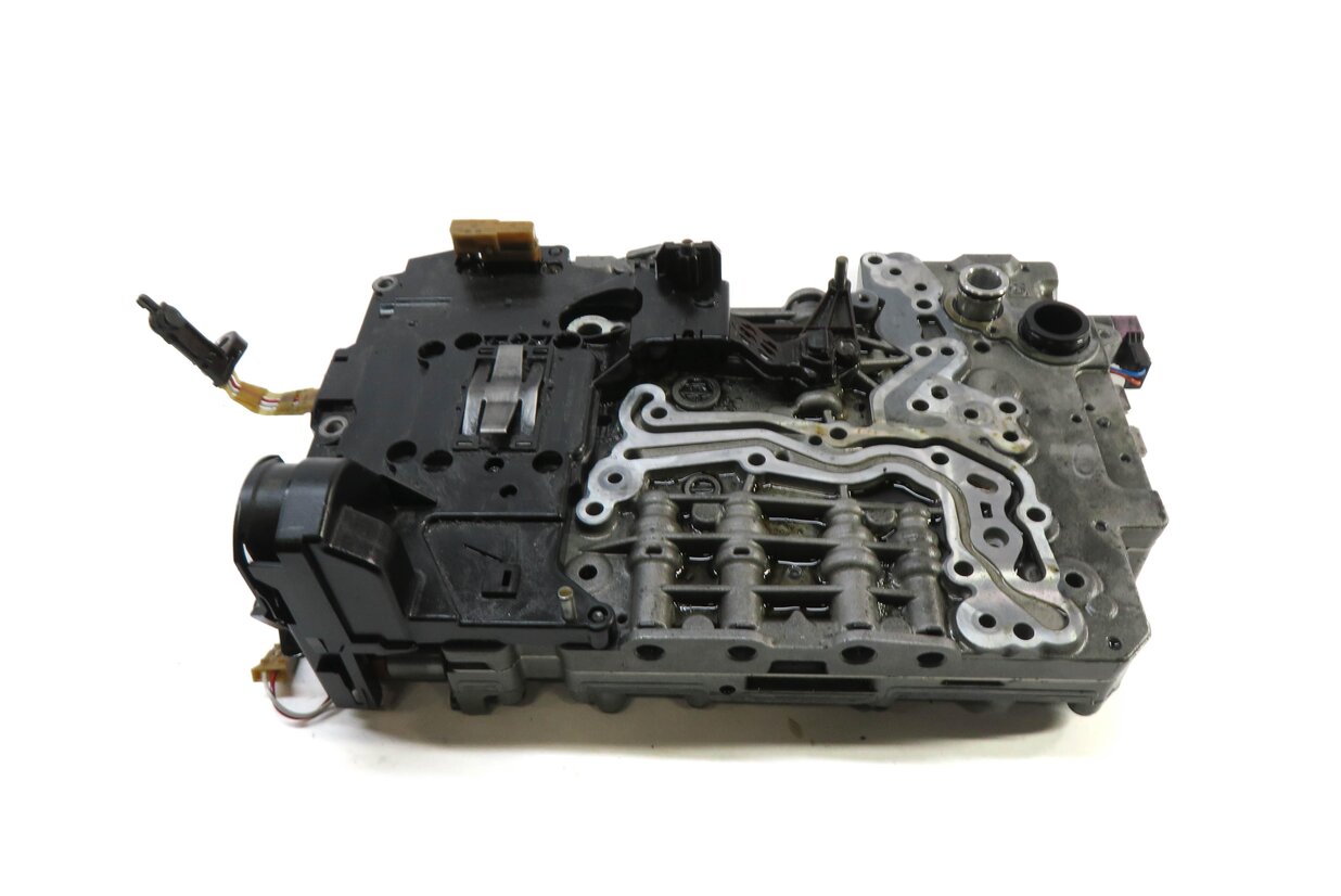 Thumbnail 3: 13-15 ACTIVE 7 HYBRID F01 3.0L N55 HYBRID AUTO TRANS 8 SPEED- VALVE BODY GA8P70H