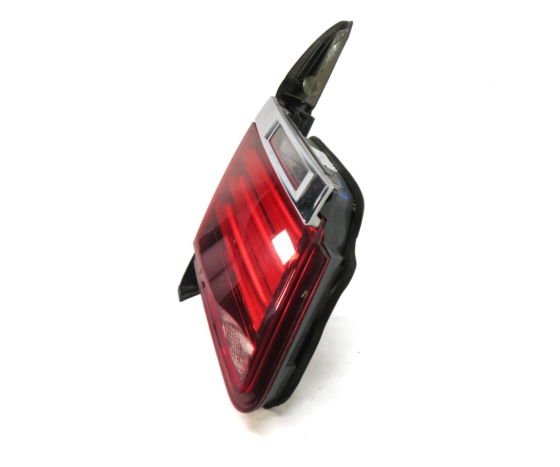 Thumbnail 4: 13-15 BMW 7 SERIES F01 F02 F04 REAR LEFT DRIVER INNER TRUNK TAILLIGHT LIGHT LAMP