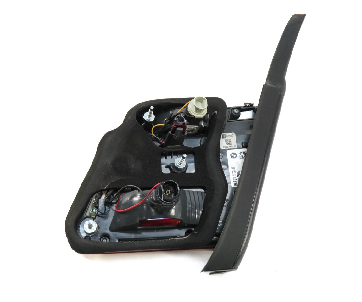 Thumbnail 5: 13-15 BMW 7 SERIES F01 F02 F04 REAR LEFT DRIVER INNER TRUNK TAILLIGHT LIGHT LAMP