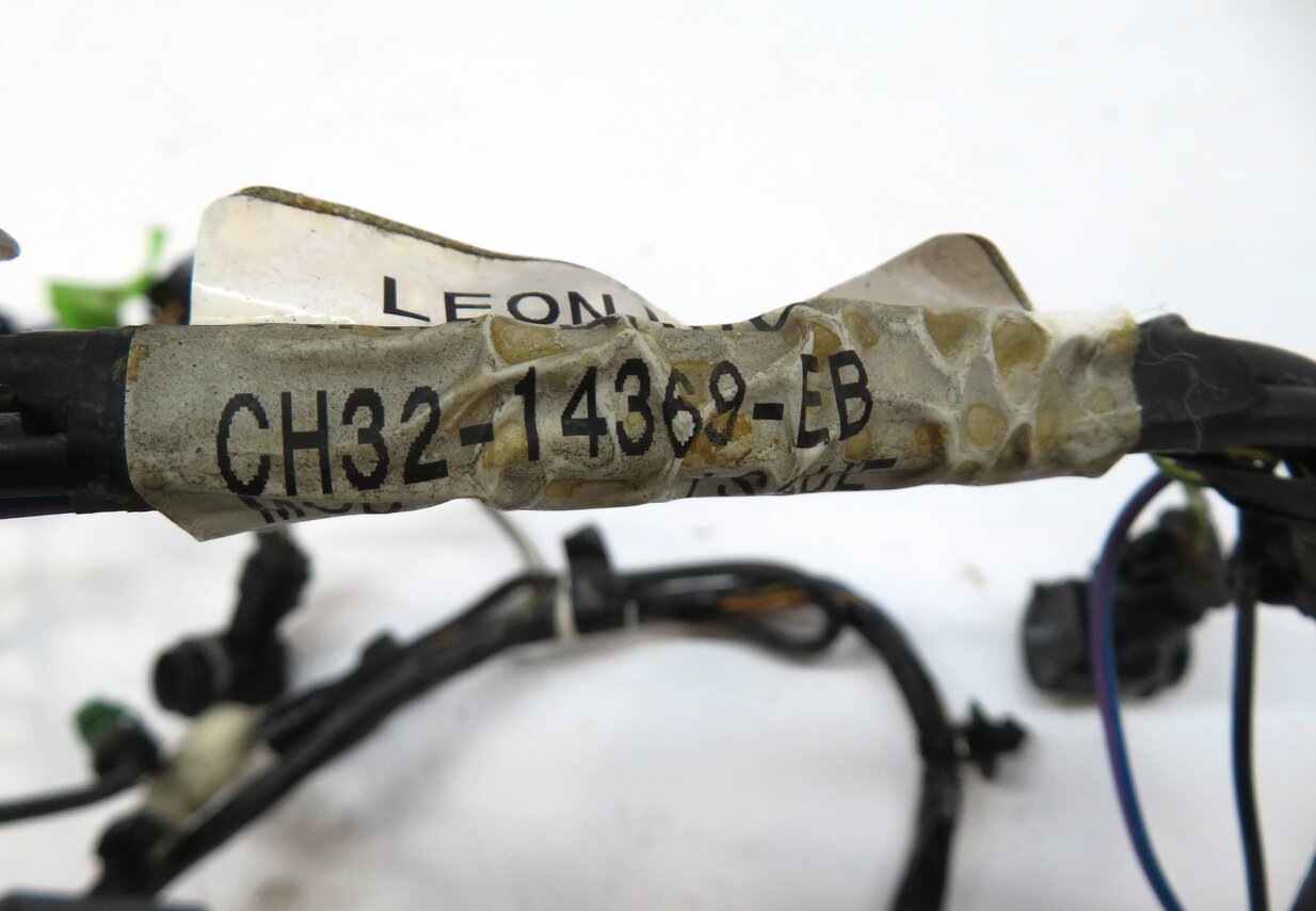 Thumbnail 4: 2012 RANGE ROVER SPORT L320 FRONT PARK ASSIST PDC SENSOR SET/4 (BLACK) & HARNESS