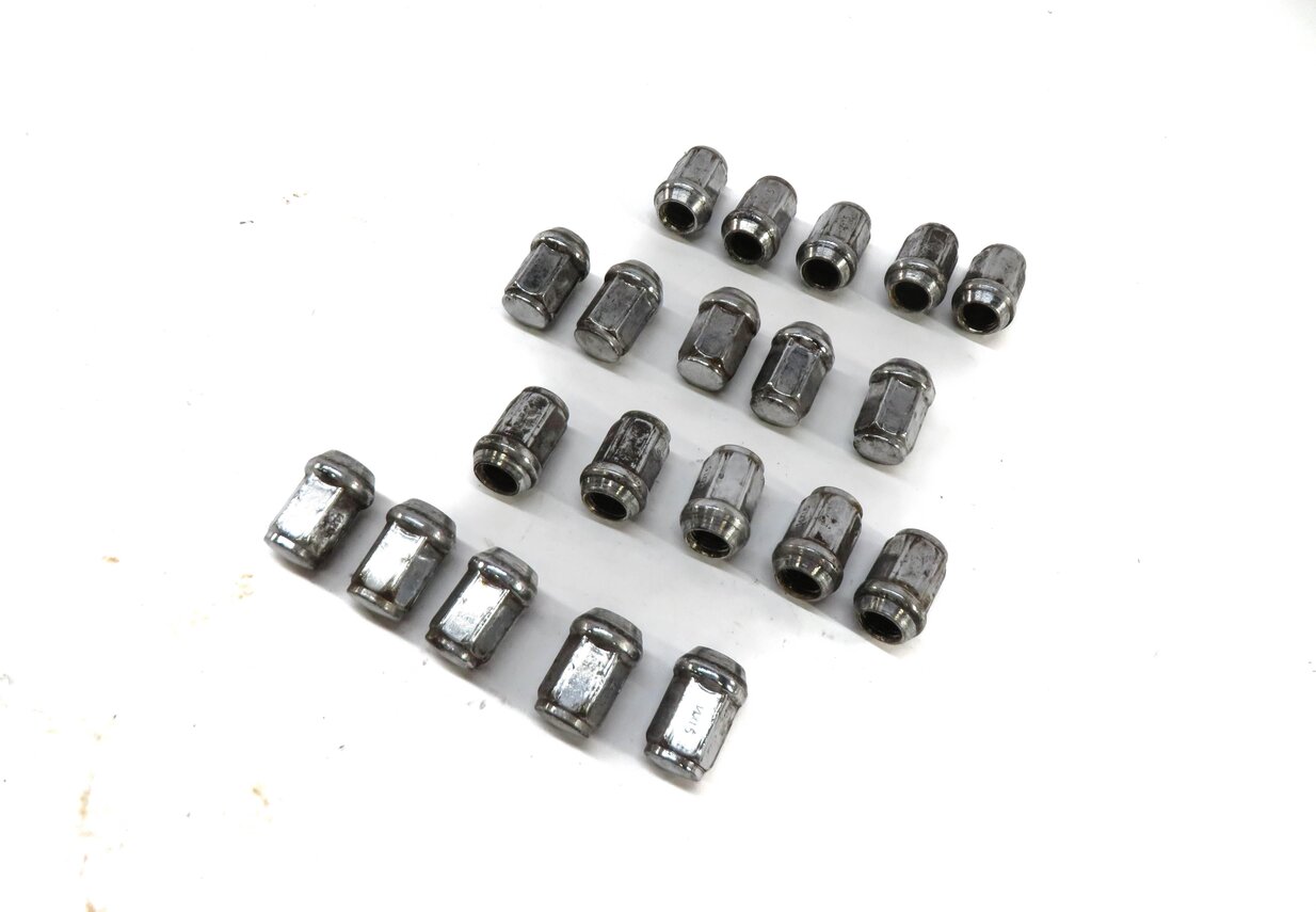 2005-2018 LR3 LR4 DISCOVERY RANGE ROVER SPORT WHEEL TIRE RIM LUG NUT SET (20)