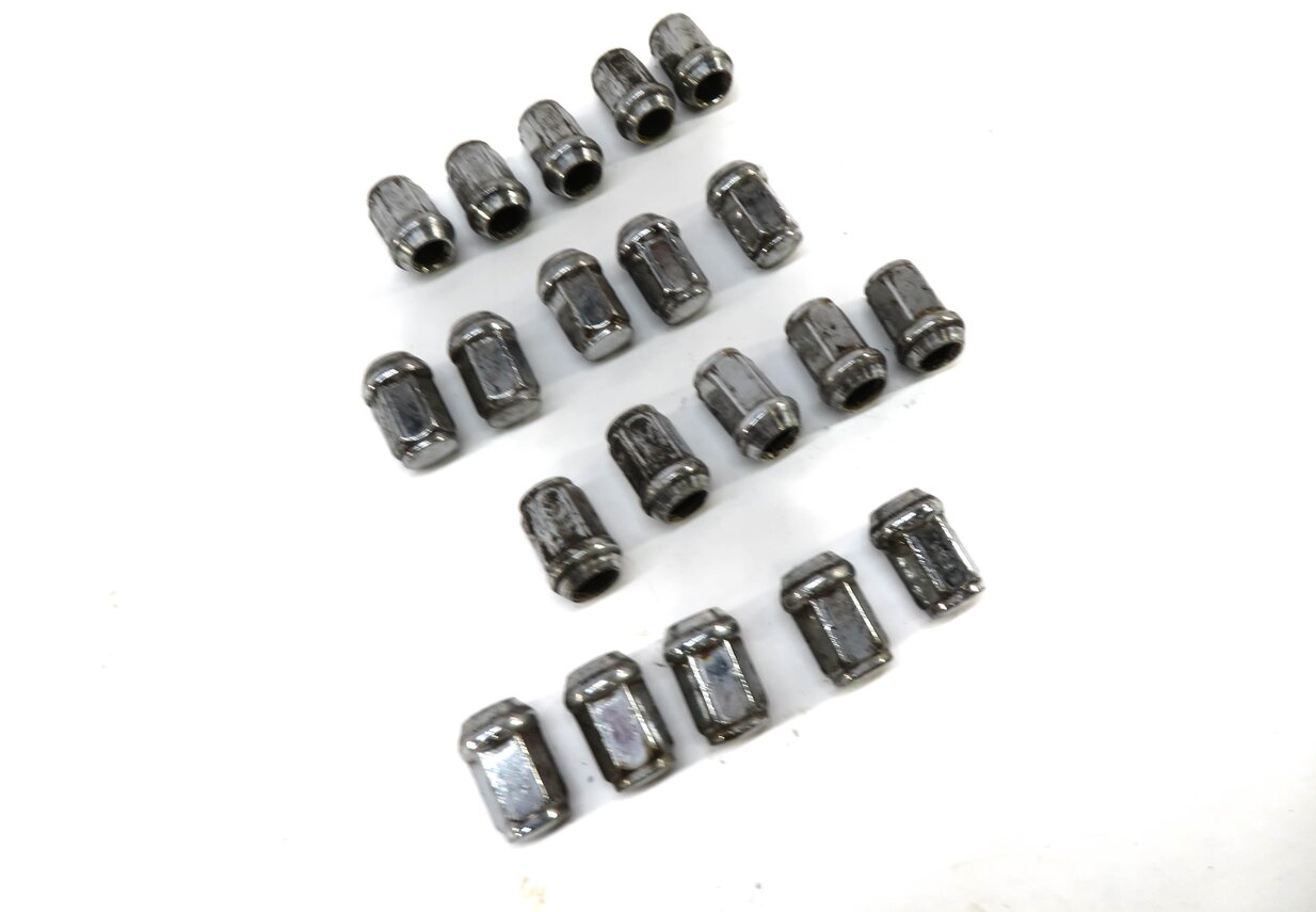 Thumbnail 3: 2005-2018 LR3 LR4 DISCOVERY RANGE ROVER SPORT WHEEL TIRE RIM LUG NUT SET (20)