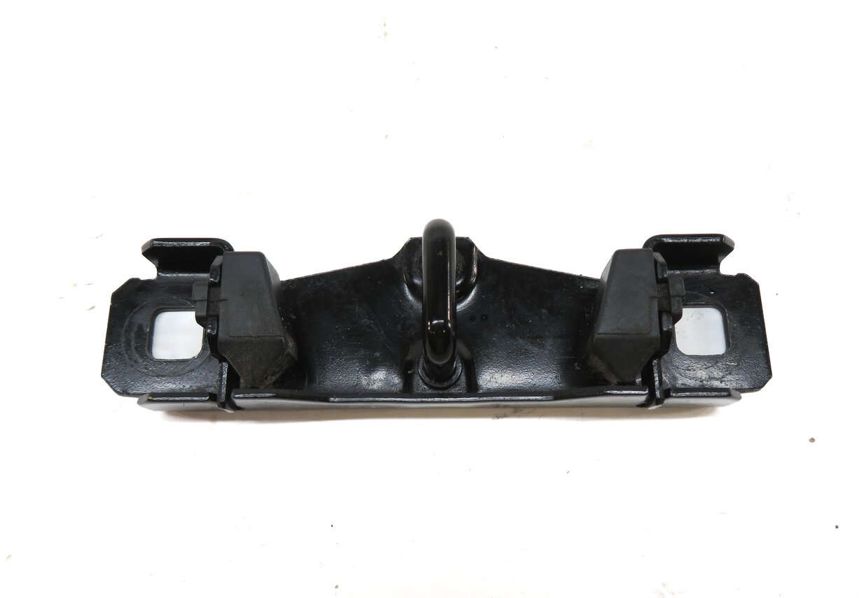 Thumbnail 2: 2012 RANGE ROVER SPORT (L320) REAR TRUNK HATCH STRIKER PLATE 3M51R404B12