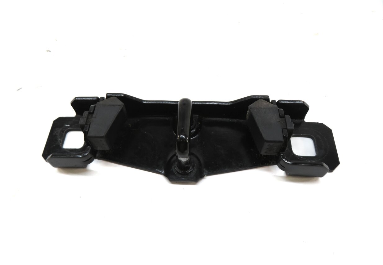 Thumbnail 3: 2012 RANGE ROVER SPORT (L320) REAR TRUNK HATCH STRIKER PLATE 3M51R404B12