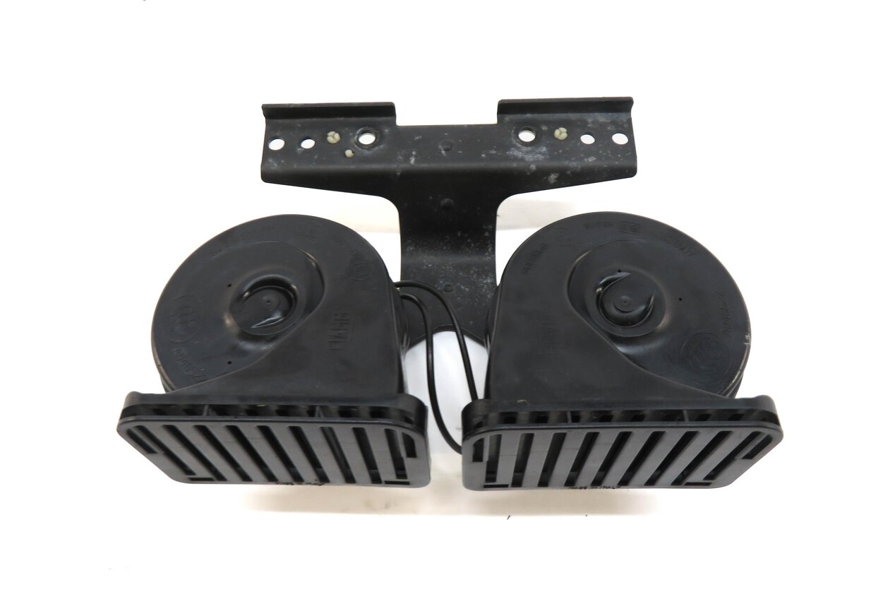 Thumbnail 2: 2010-2016 RANGE ROVER SPORT (L320) LR4 - HIGH & LOW TONE SAFETY HORN SET