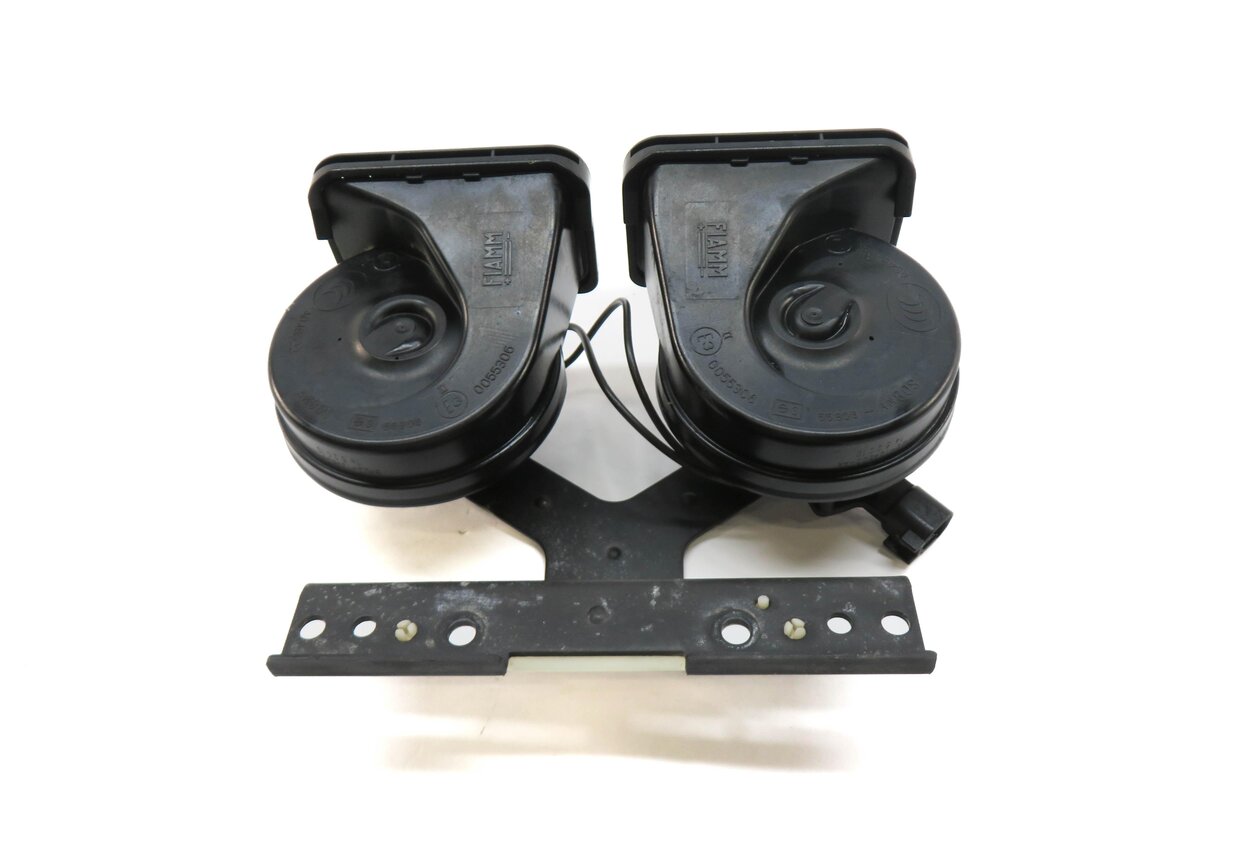 Thumbnail 3: 2010-2016 RANGE ROVER SPORT (L320) LR4 - HIGH & LOW TONE SAFETY HORN SET
