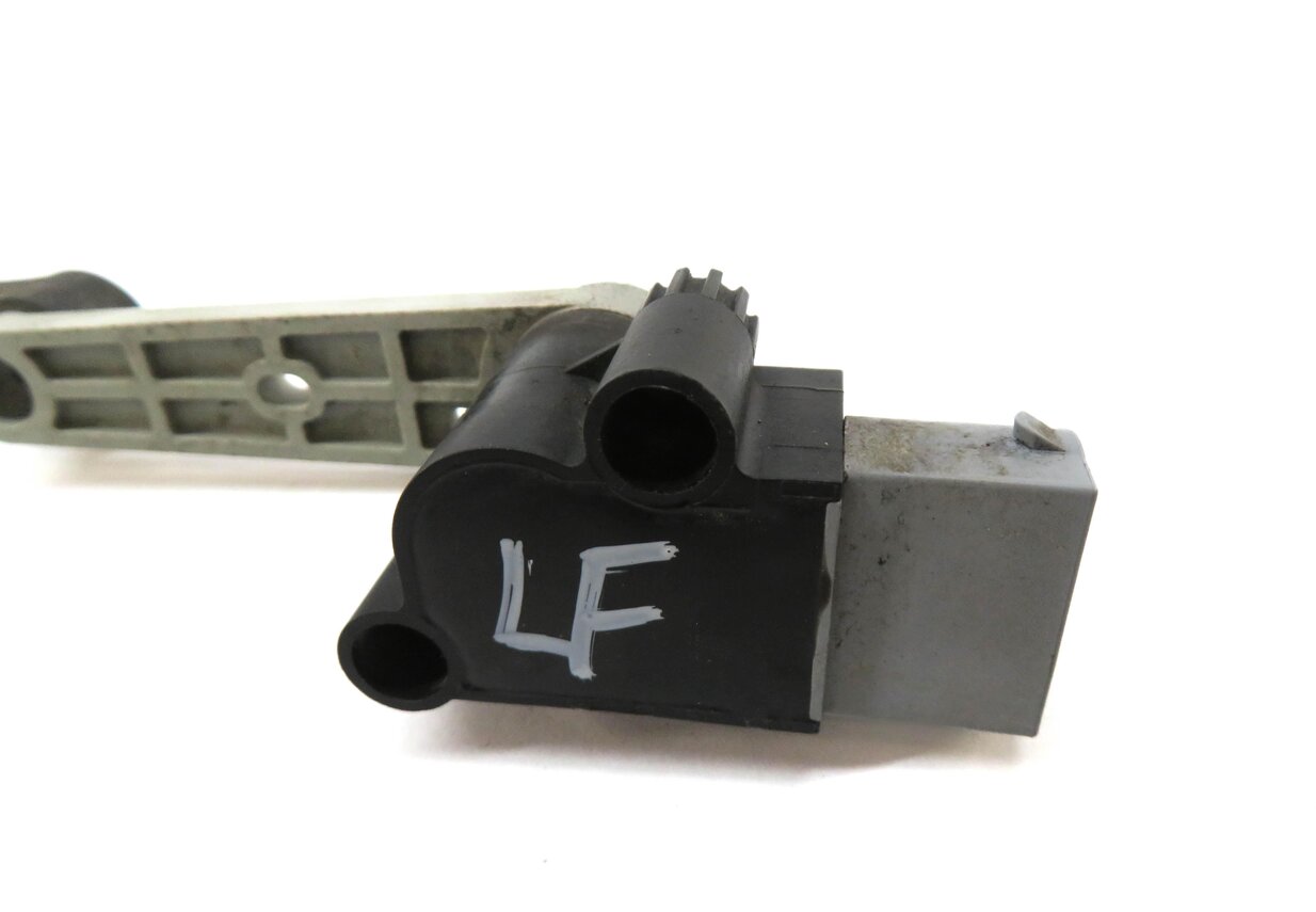 Thumbnail 3: 2012 RANGE ROVER SPORT (L320) FRONT LEFT DRIVER SUSPENSION HEIGHT LEVEL SENSOR