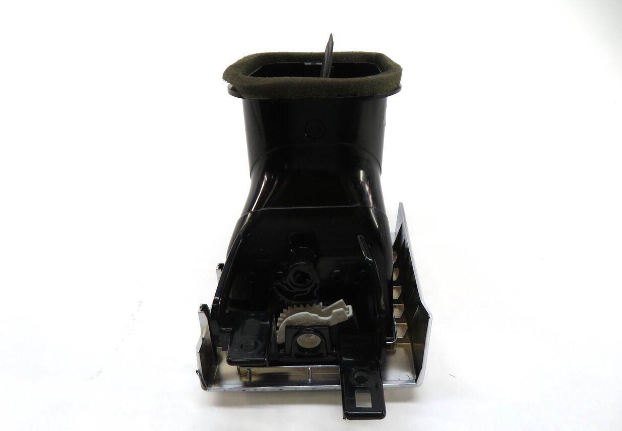Thumbnail 4: 2012 RANGE ROVER SPORT (L320) FRONT LEFT DRIVER INNER A/C AIR VENT BLACK SILVER
