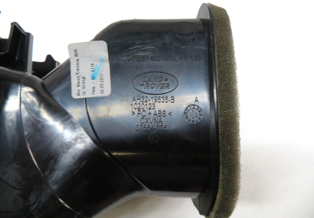 Thumbnail 5: 2012 RANGE ROVER SPORT (L320) FRONT RIGHT PASSENGER INNER A/C HEATER AIR VENT