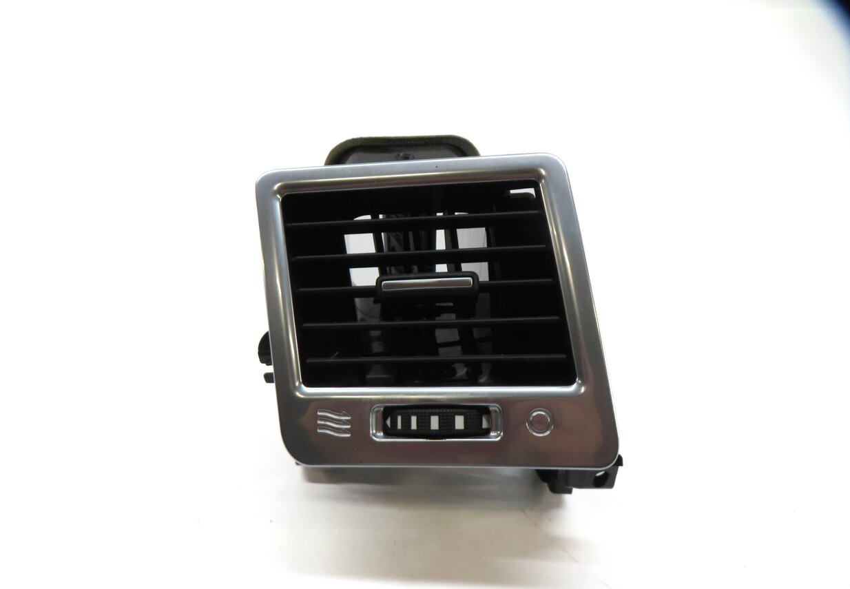 Thumbnail 2: 2012 RANGE ROVER SPORT (L320) FRONT LEFT DRIVER OUTER A/C HEATER AIR VENT SILVER