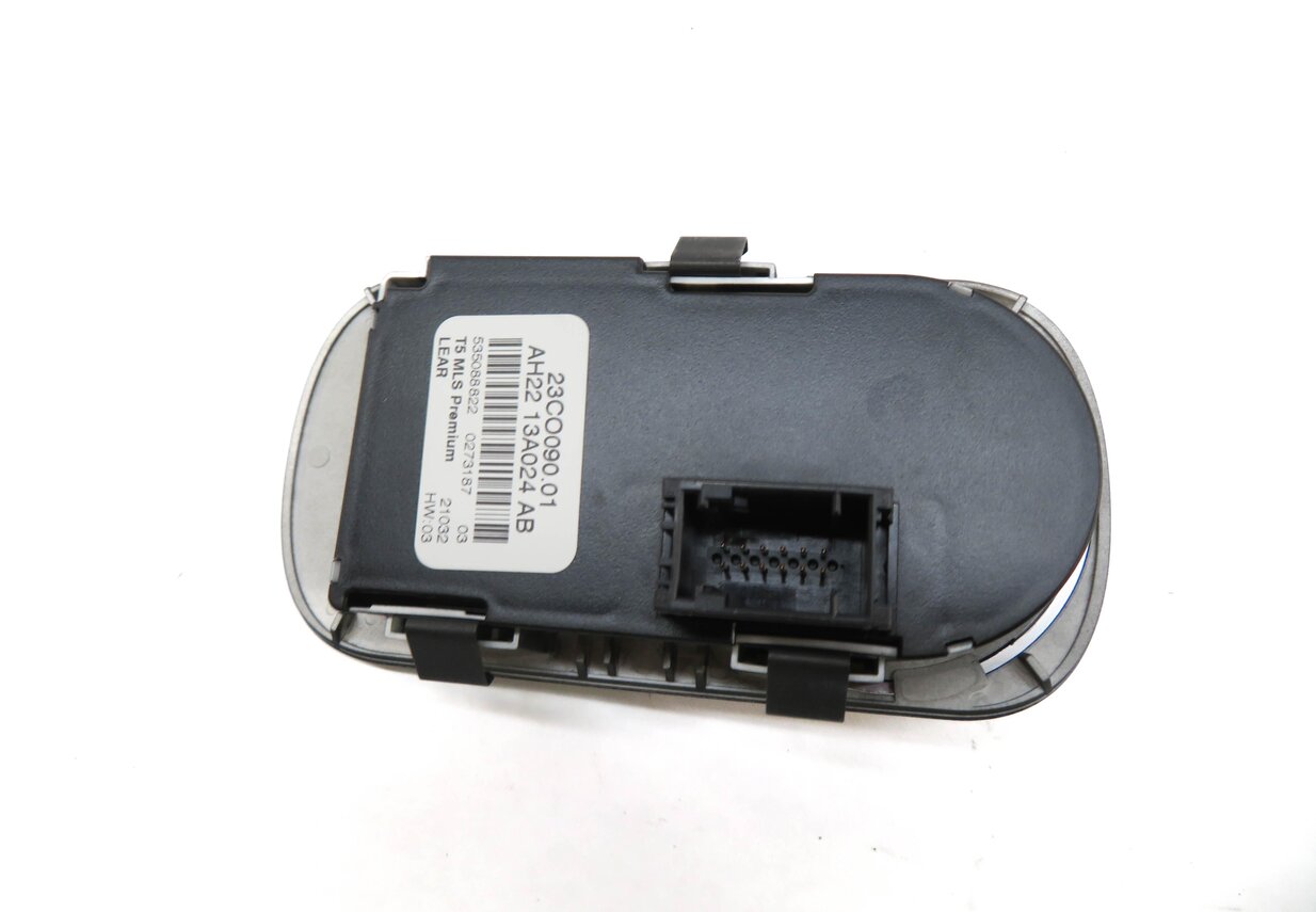 Thumbnail 3: 2010-2013 LAND ROVER LR4 - RANGE ROVER SPORT (L320) HEADLIGHT SWITCH CONTROL