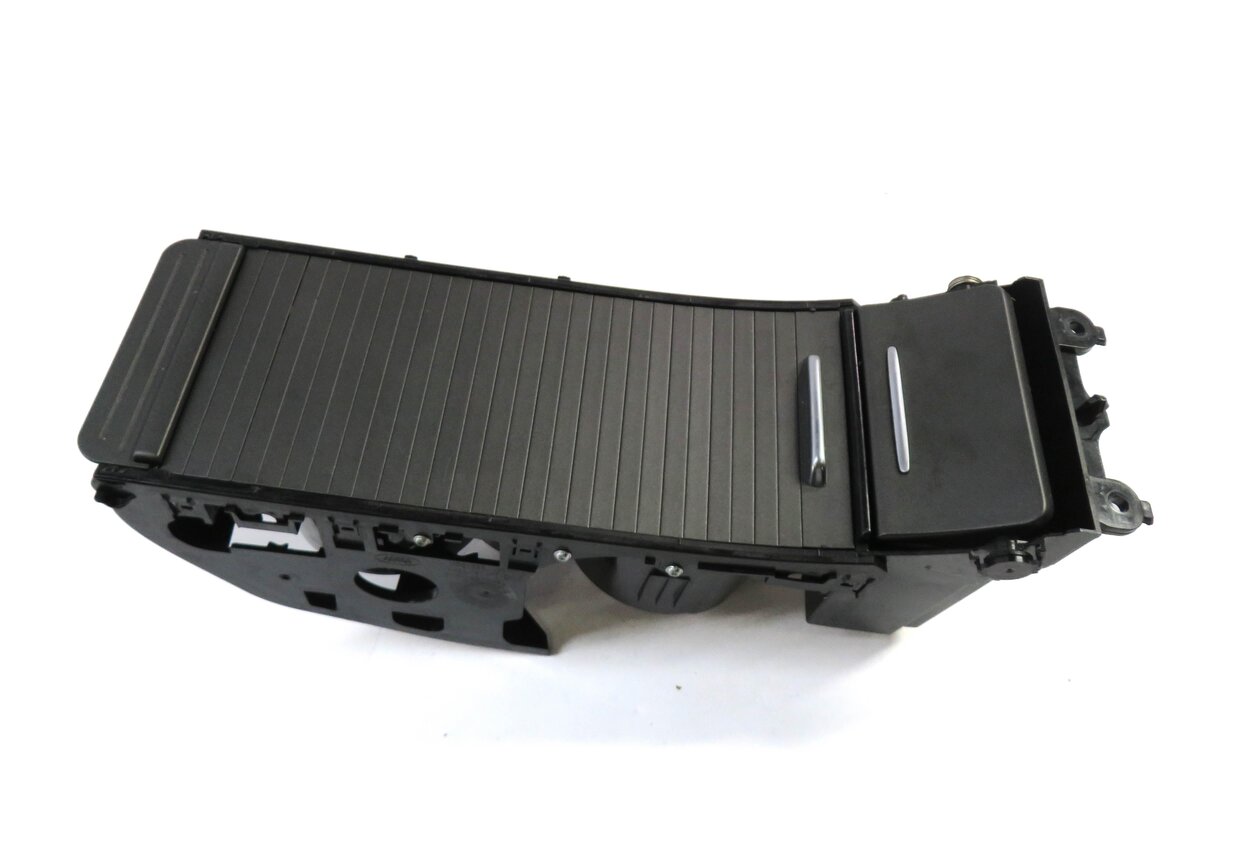 Thumbnail 3: 2012 RANGE ROVER SPORT L320 FRONT CONSOLE CUPHOLDER w/ ASH TRAY & 12V SOCKET