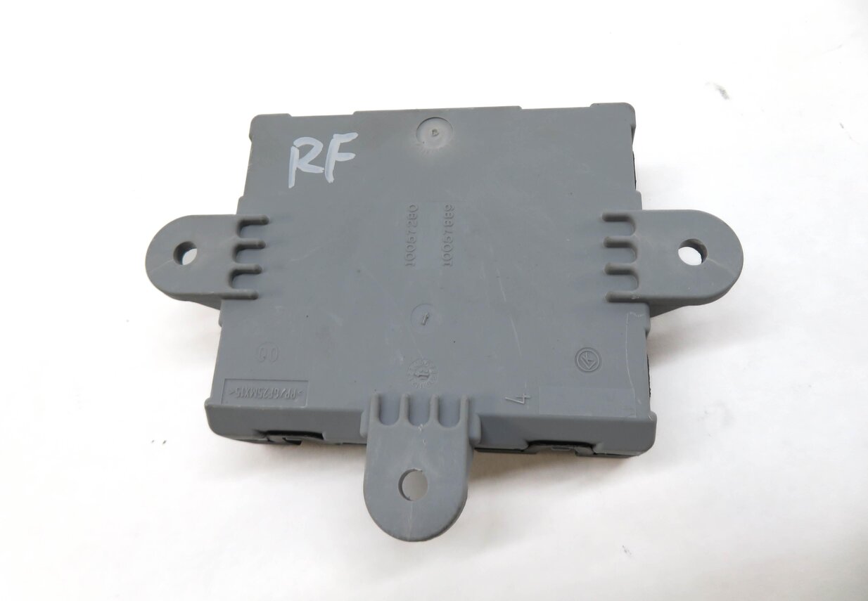 Thumbnail 3: 2010-2013 RANGE ROVER SPORT (L320) RIGHT FRONT PASSENGER DOOR CONTROL MODULE