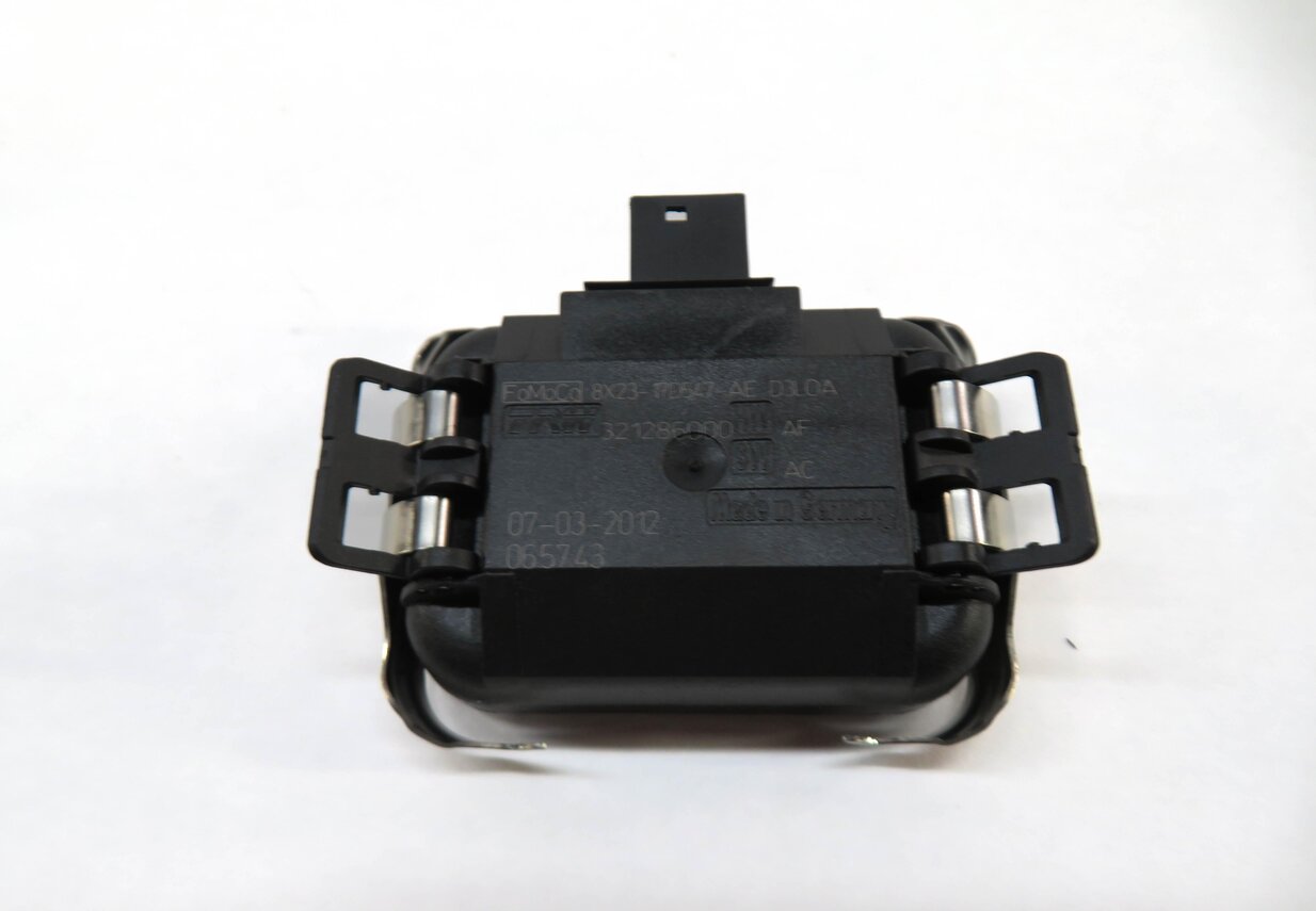 Thumbnail 3: 2010-2016 LR2 LR4 RANGE ROVER SPORT (L320 L322) WINDSHIELD WIPER RAIN SENSOR