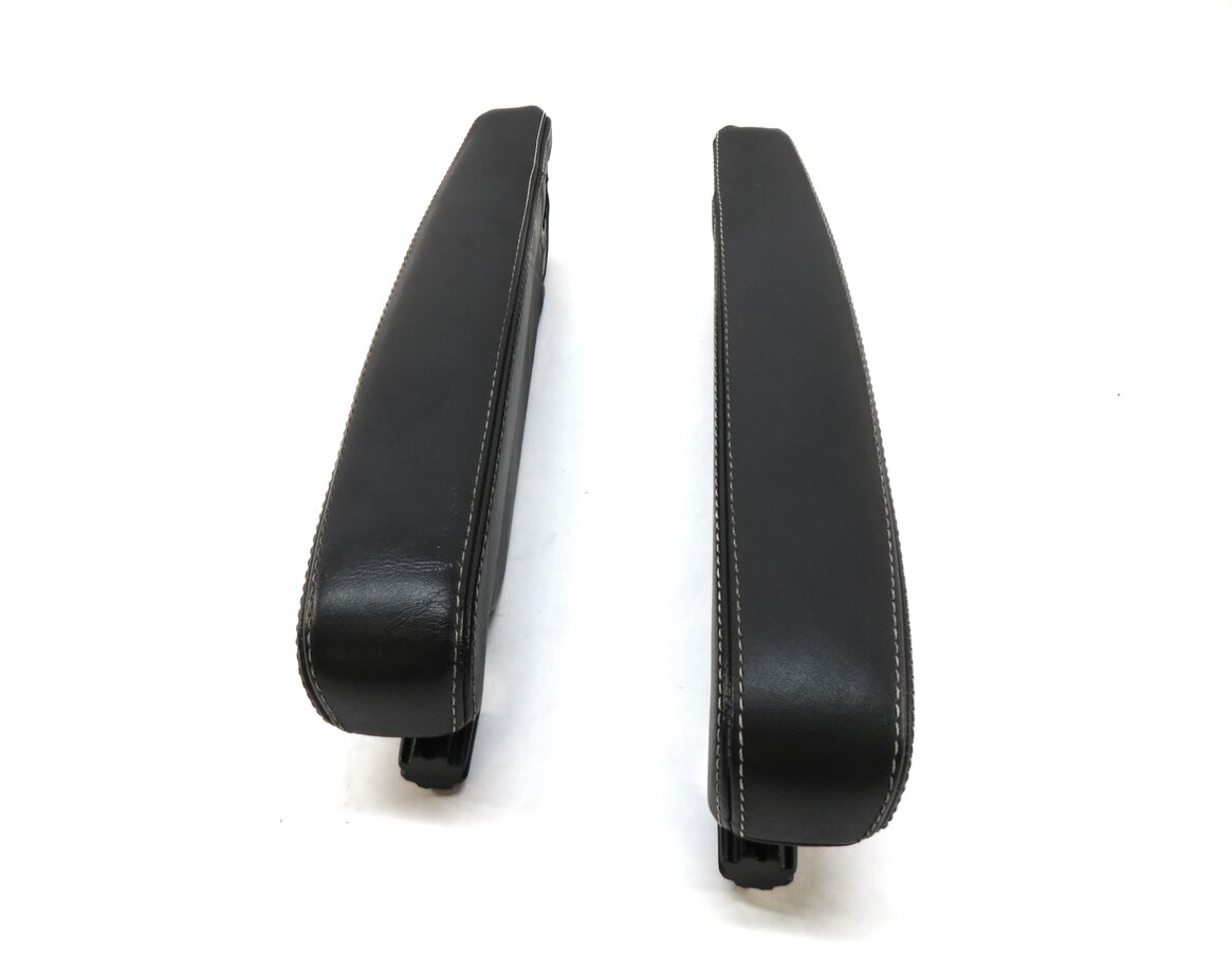 Thumbnail 2: 2012 RANGE ROVER SPORT (L320) FRONT LEFT & RIGHT SEAT ARMREST SET/2 (BLACK)